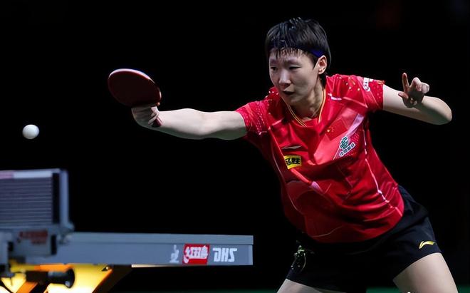 主教练对球 主教练对球