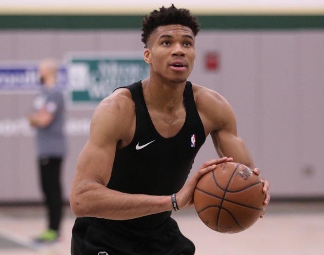 他学会了与 他学会了与