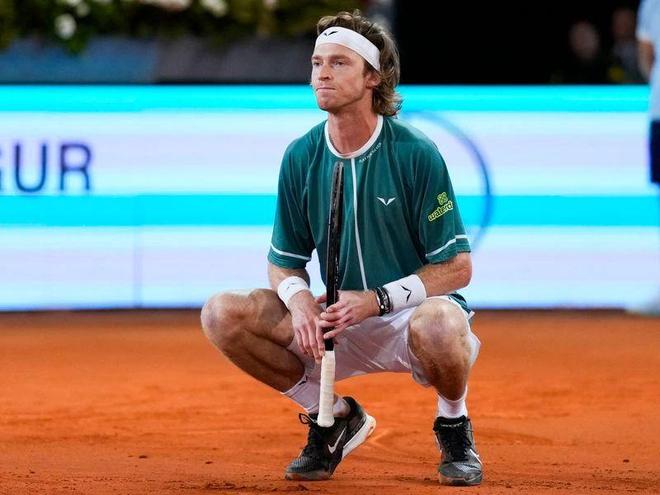 易建联作为 易建联作为