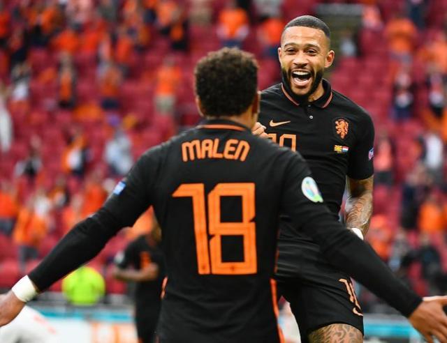 年轻球员能 年轻球员能