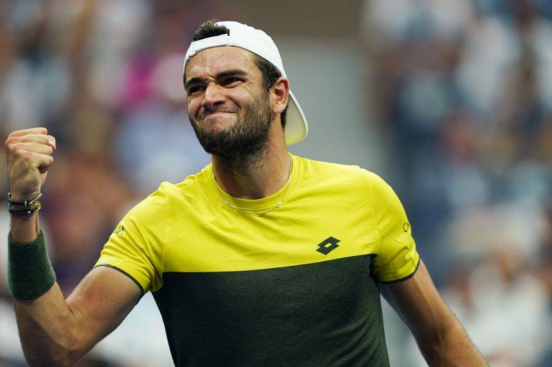 在赛场上不 在赛场上不