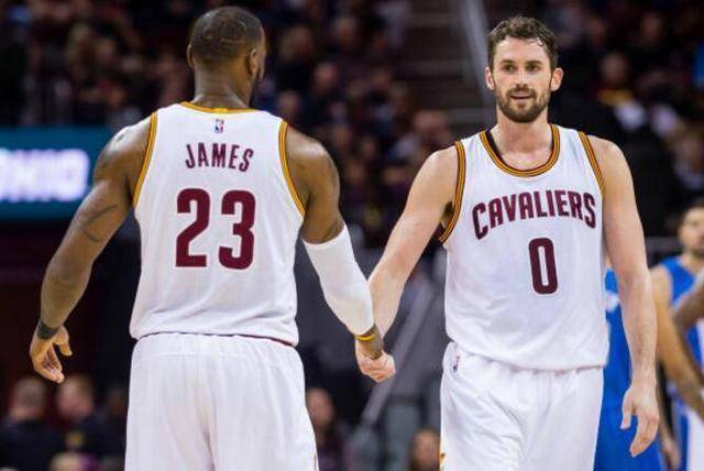 篮球迷来说 篮球迷来说