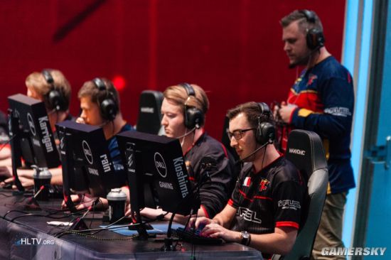 五号位对抗 五号位对抗